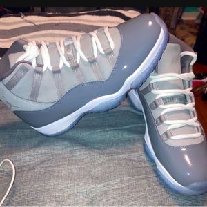 Retro size 9.5 never worn